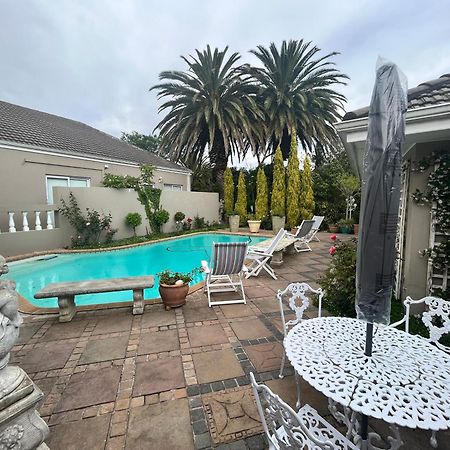 Somerset West Garden Apartments 2 Exteriör bild