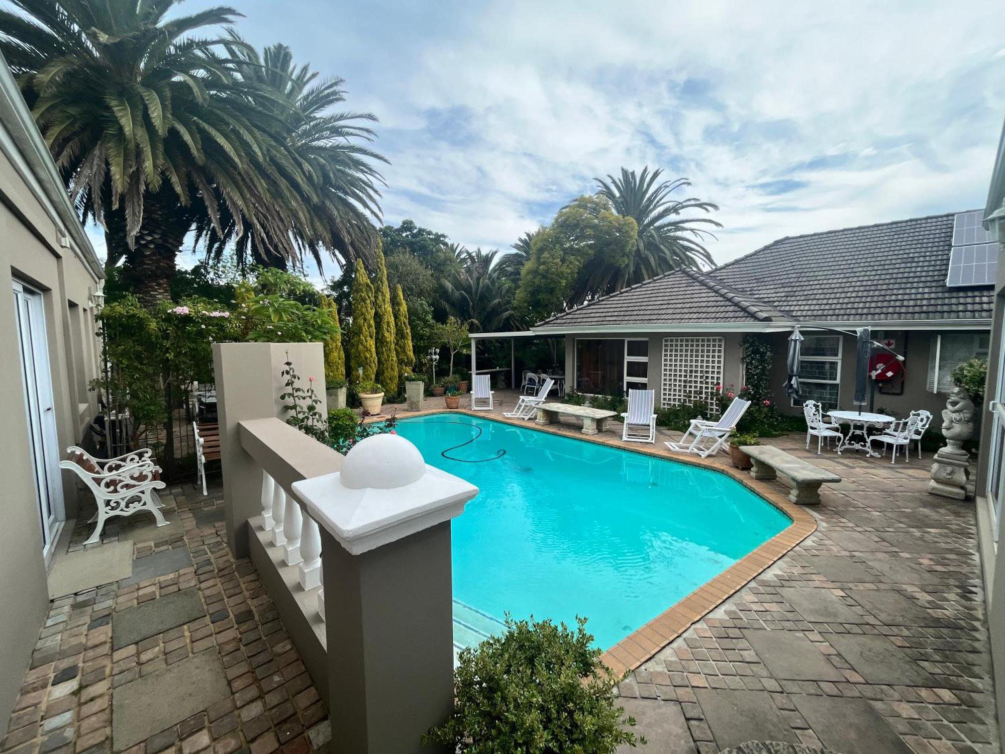 Somerset West Garden Apartments 2 Exteriör bild