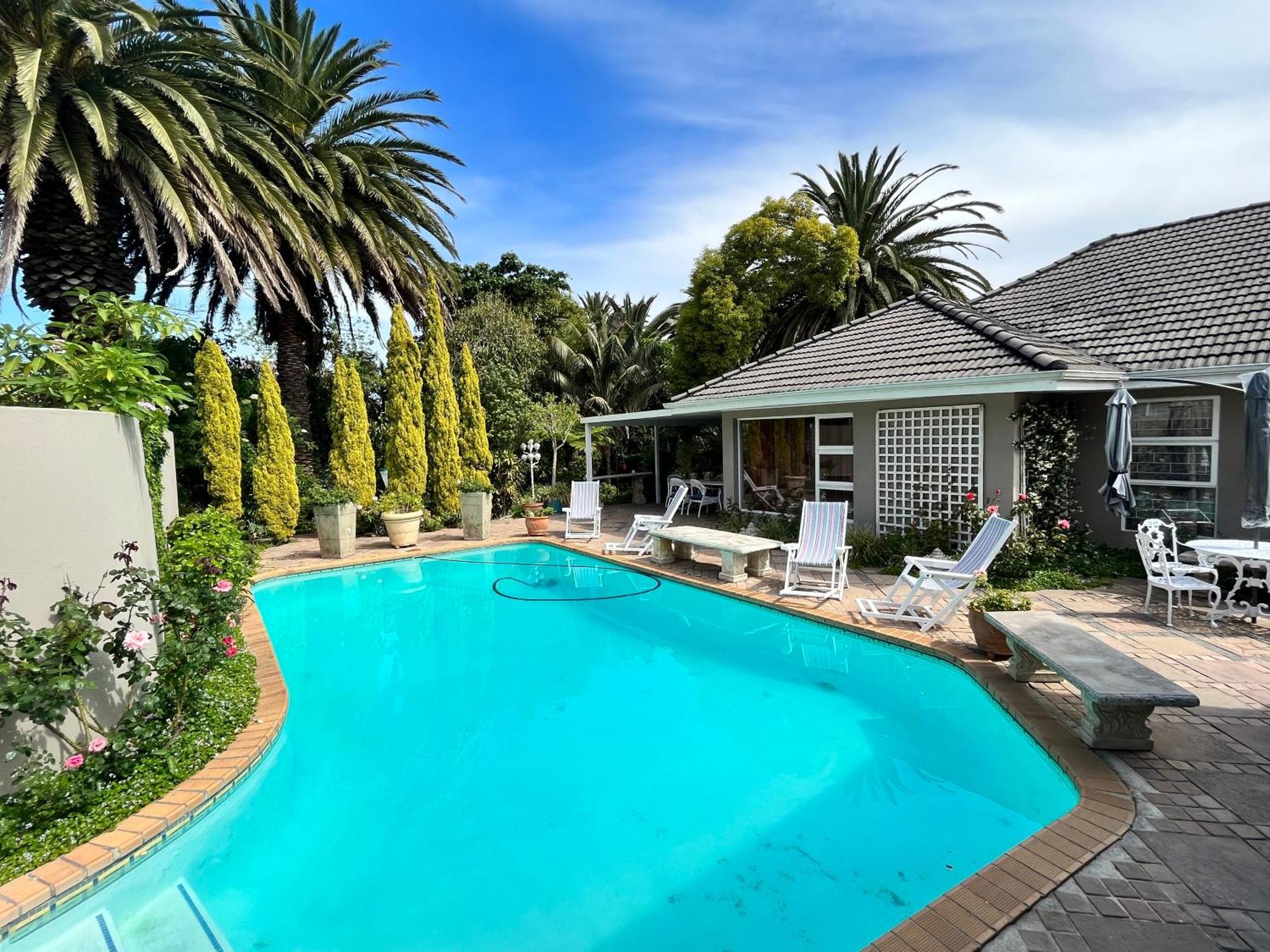 Somerset West Garden Apartments 2 Exteriör bild