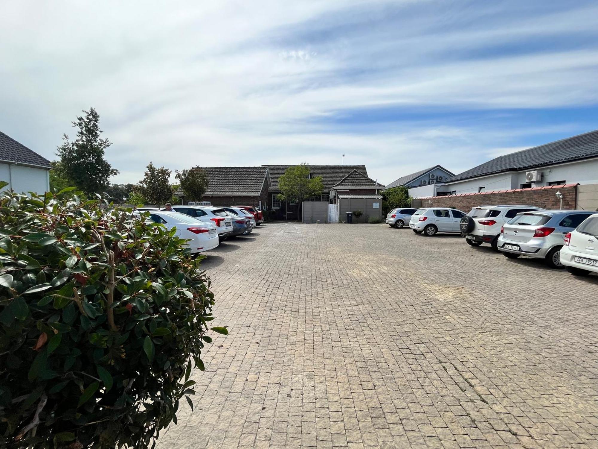 Somerset West Garden Apartments 2 Exteriör bild